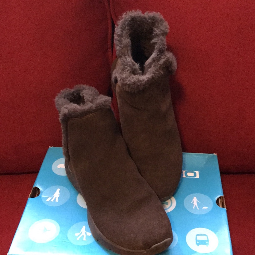 Boot - Picture 4 of 5